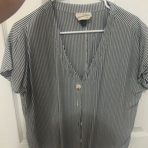 Button up striped top. Blue and white. Crop top, tie at button under buttons